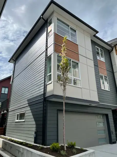 75A Ave, Langley, BC V2Y 4L6