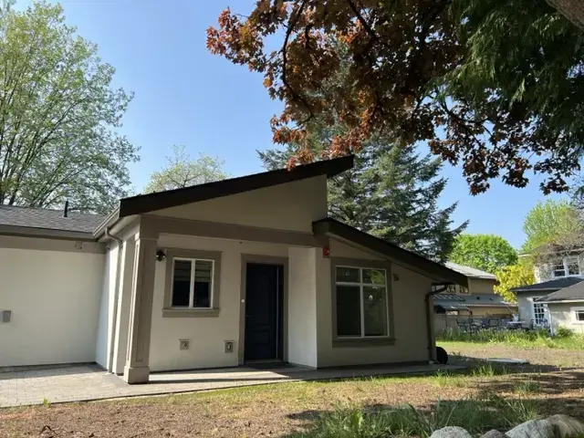 W 45th Avenue, Vancouver BC V6M 2H3