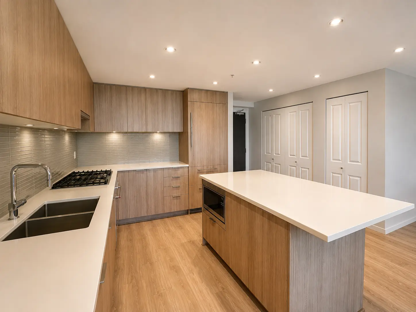 ⁦3405-6388 Dunblane Ave, Burnaby⁩، عکس ⁦1⁩