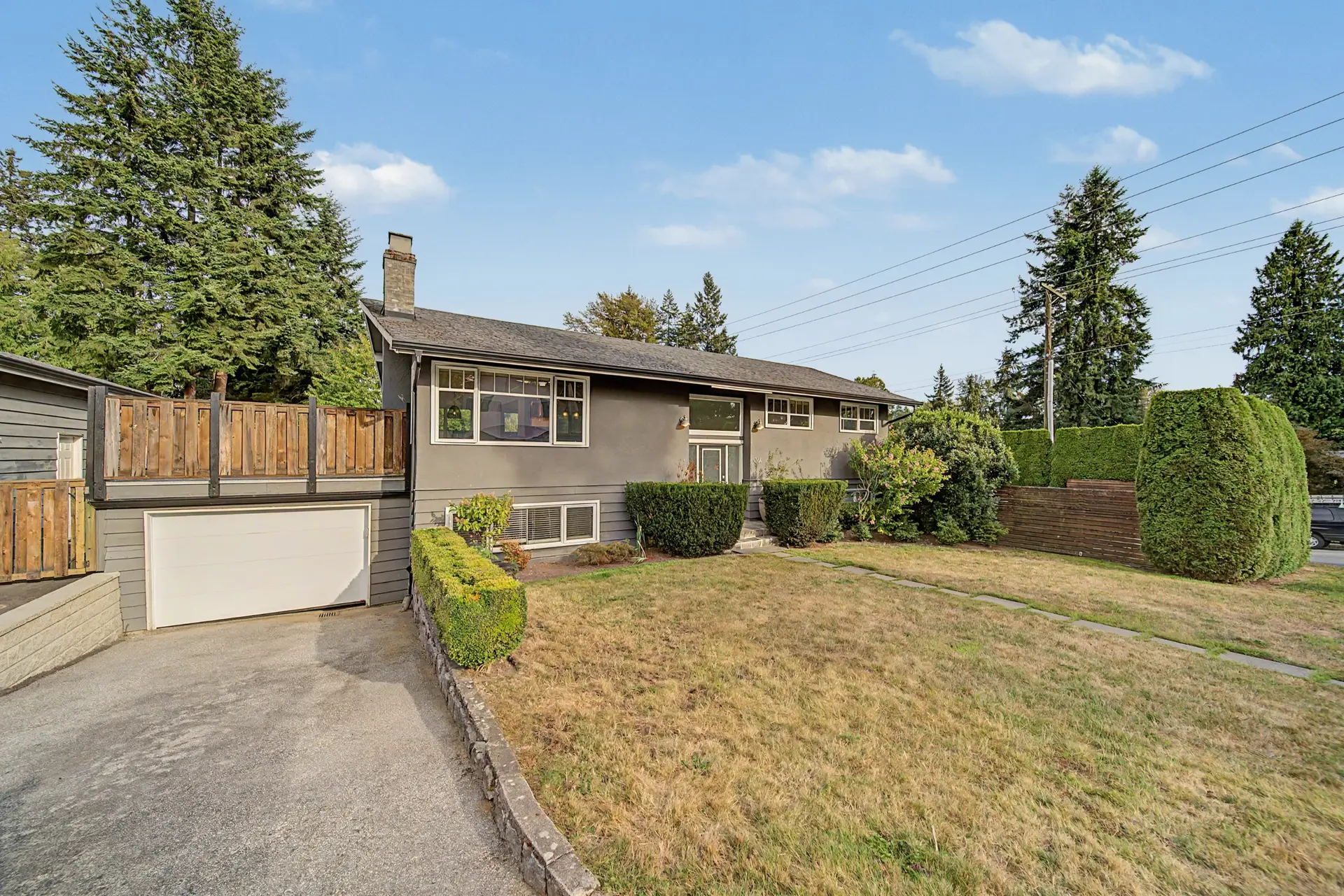 ⁦1014 Carnaby Pl, District of North Vancouver BC⁩، عکس ⁦1⁩