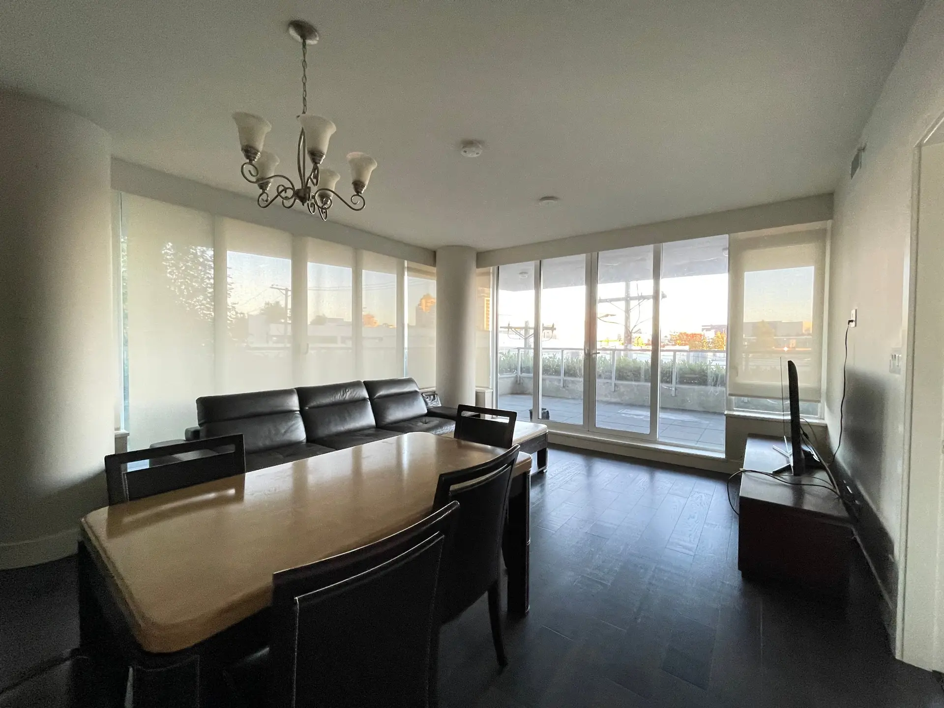 100-888 Arthur Erickson Pl, West Vancouver BC, photo 1