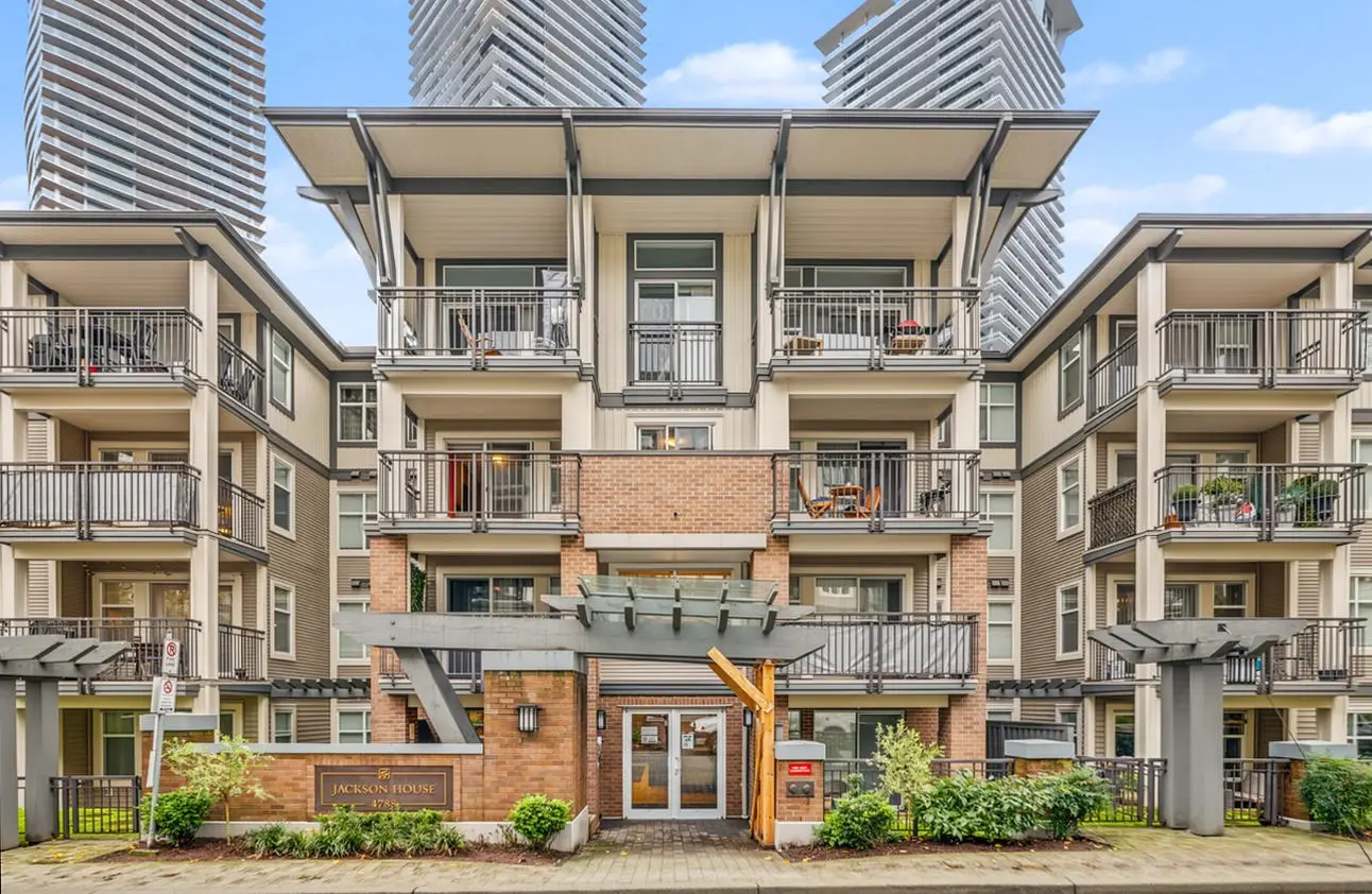 #213 - 4728 Brentwood Drive Burnaby V5 C 0G2, photo 1