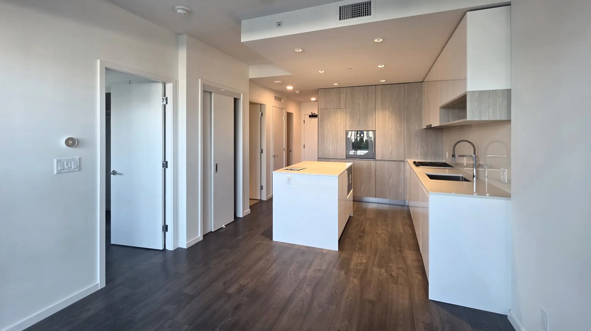 ⁦6600 Minoru Blvd, Richmond BC⁩، عکس ⁦1⁩