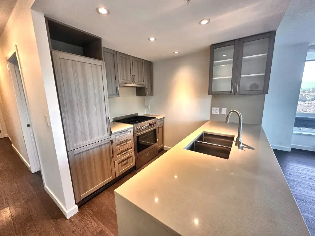 1107-5470 Ormidale St, Vancouver BC, photo 1