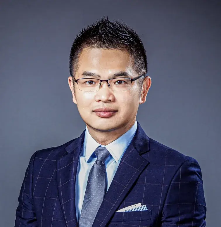 Kevin Long (Personal Real Estate Corporation)