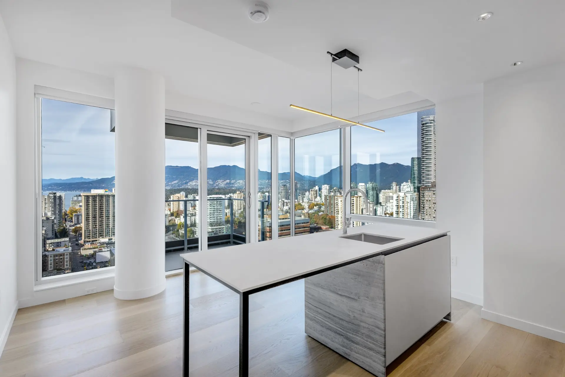 2801-1277 Hornby St, Vancouver BC