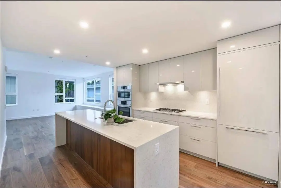 Cambie Street, Vancouver, BC V5Z 2Z5