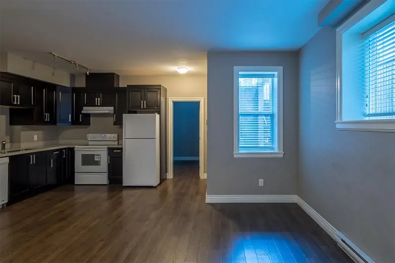 Hillcrest Street, Coquitlam BC V3J 6N9-Basement Suite