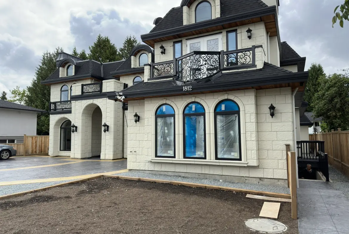 Como Lake Avenue, Coquitlam, BC V3J 3P8 _Basement