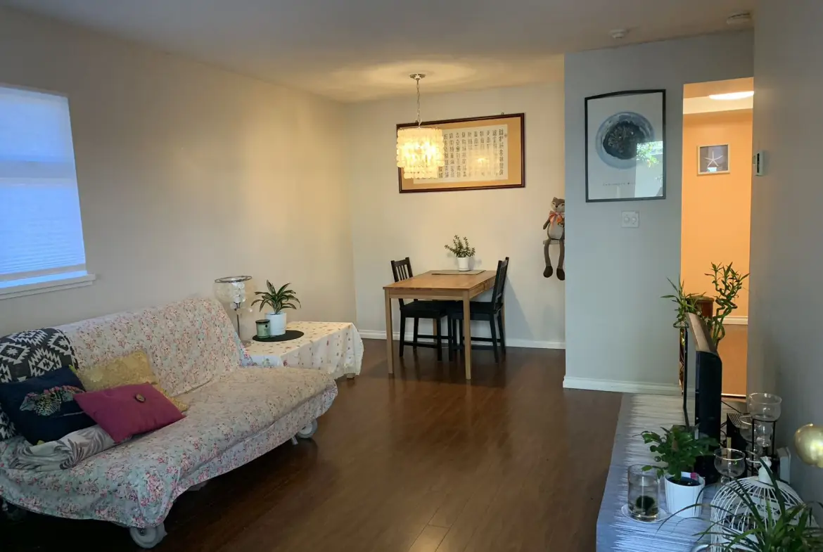 W 7th Avenue, Vancouver BC V6H 1B4