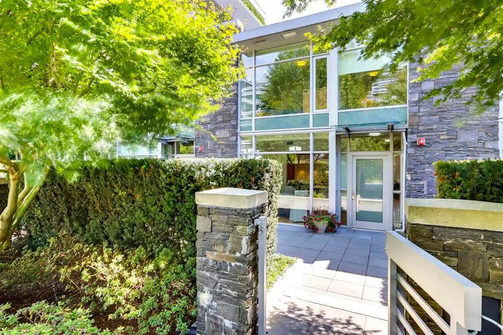 Arthur Erickson Place, West Vancouver BC V7T 0B3
