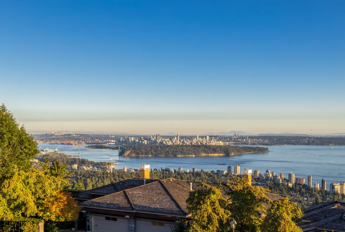 Constantine Place, West Vancouver, BC V7S 3H7