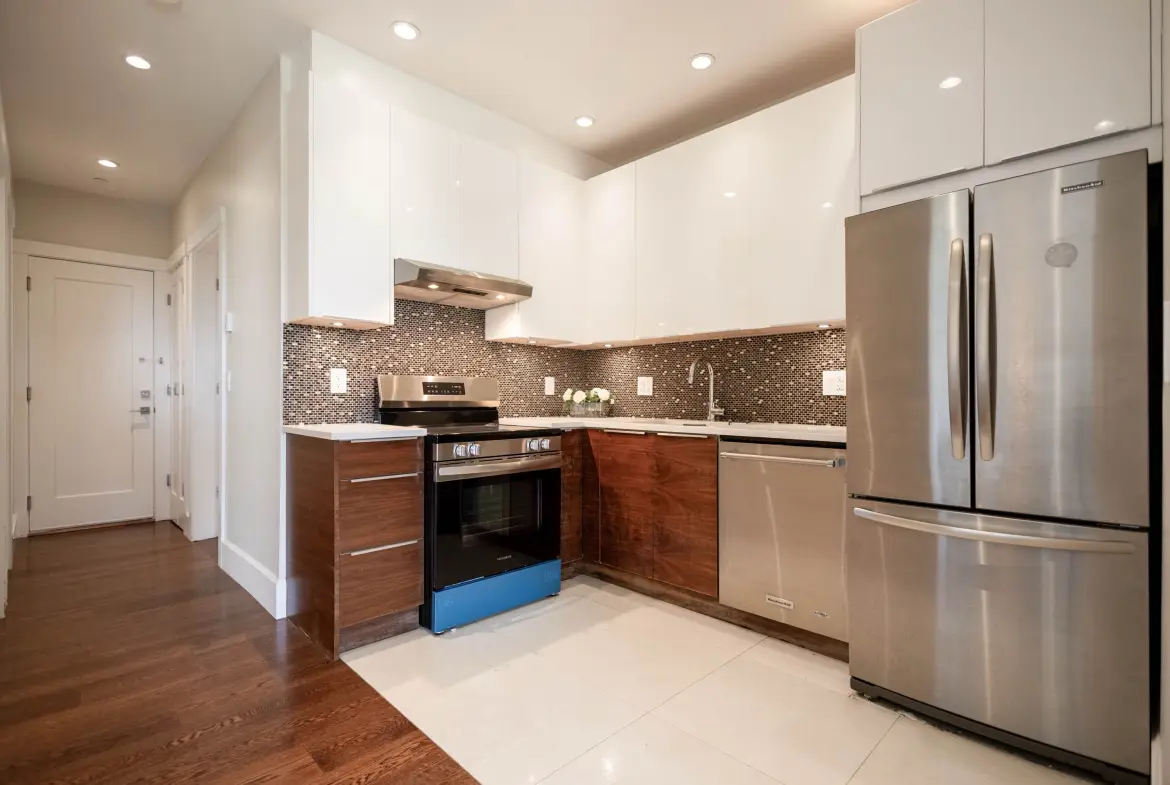 Mathers Avenue, West Vancouver BC V7V 2H7