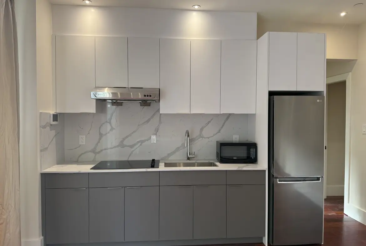 W 44th Avenue, Vancouver BC V6N 3K6 (Basement