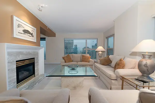 W Hastings Street, Vancouver BC V6C 1C6