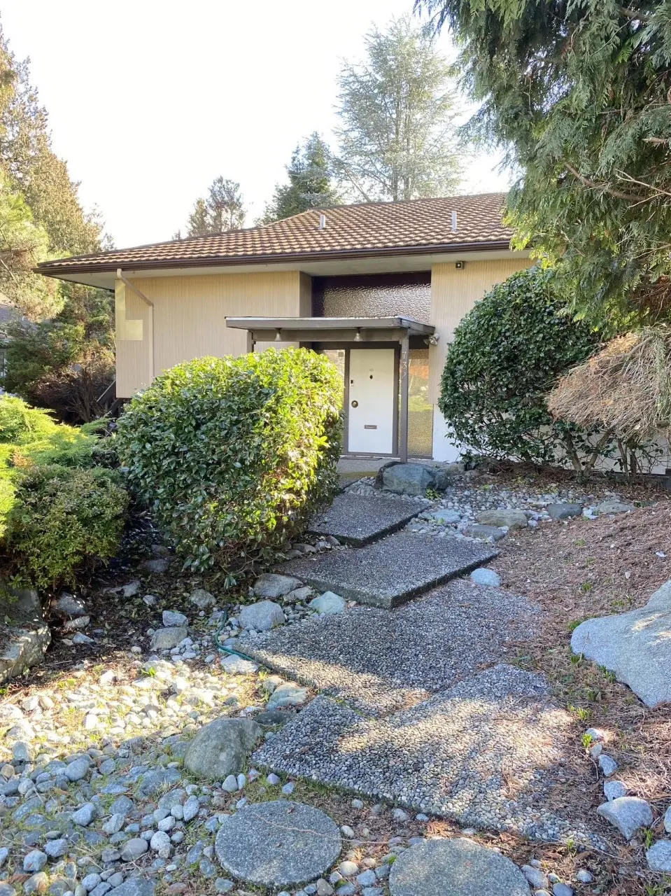 W 54th Avenue, Vancouver BC V6P 0A8