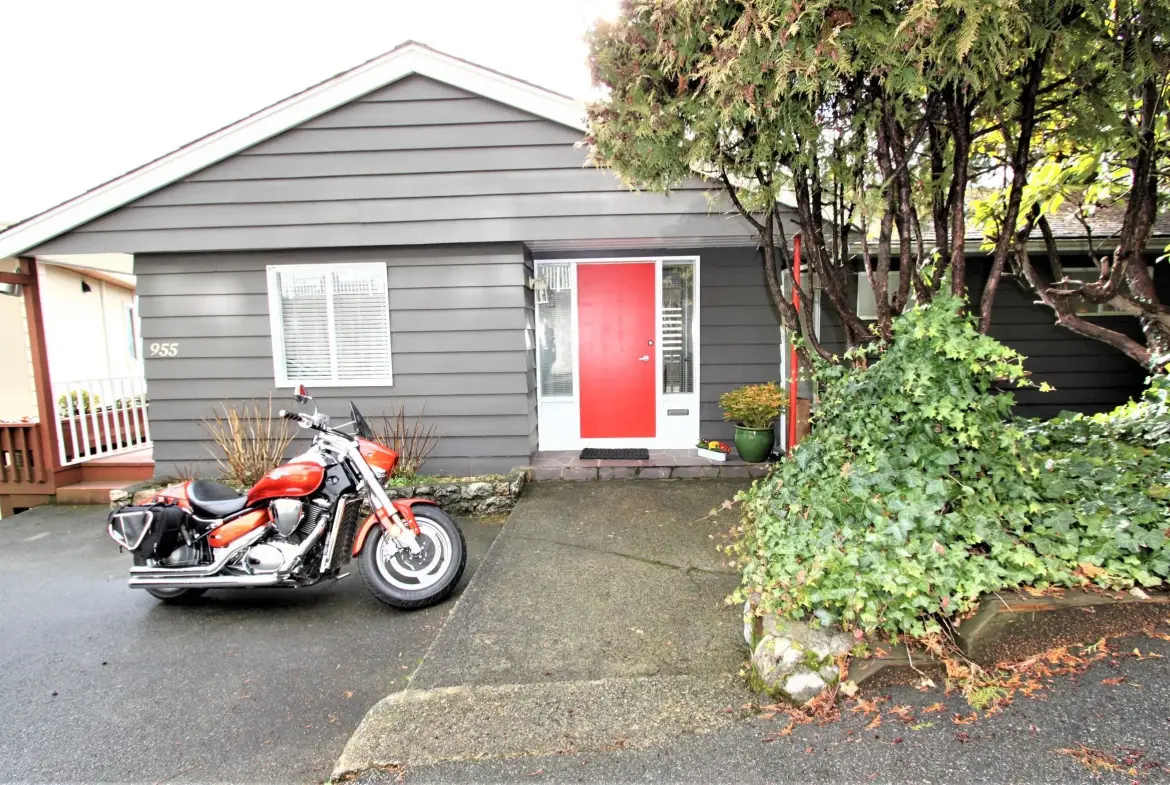 Duchess Avenue, West Vancouver BC V7T 1G8