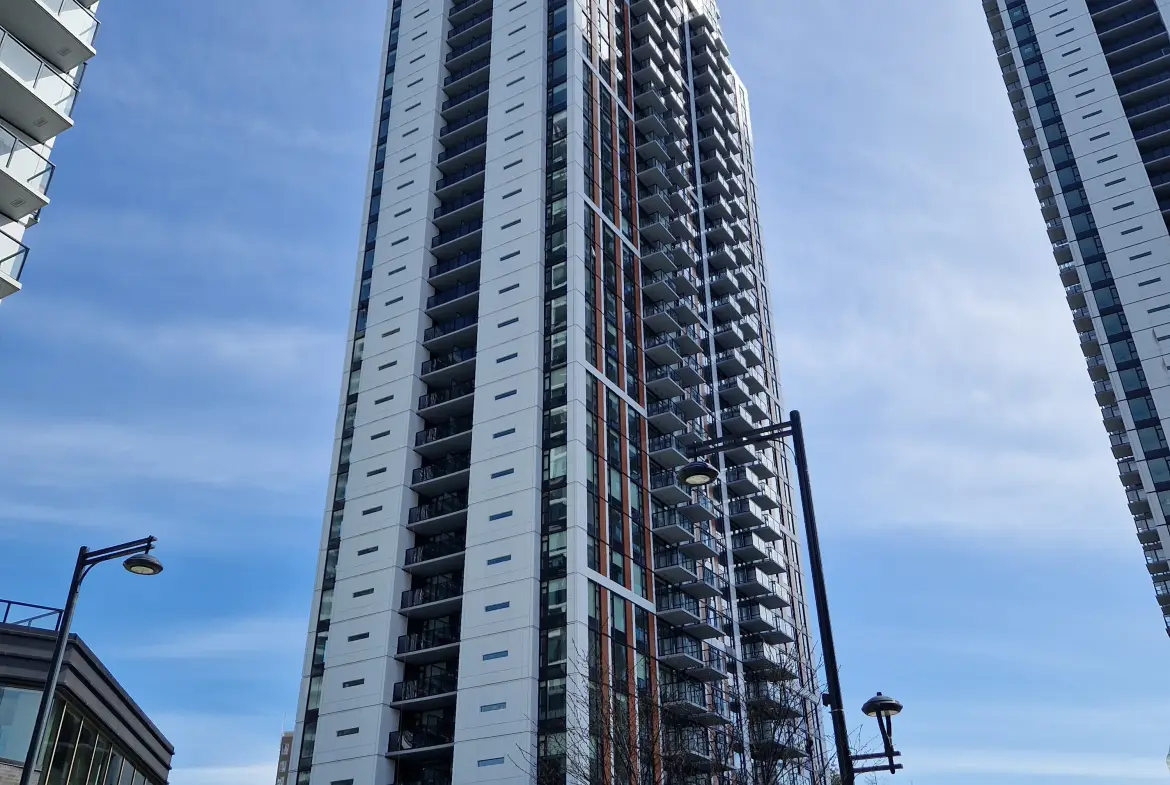 George Jct, Surrey,BC V3T4Y3