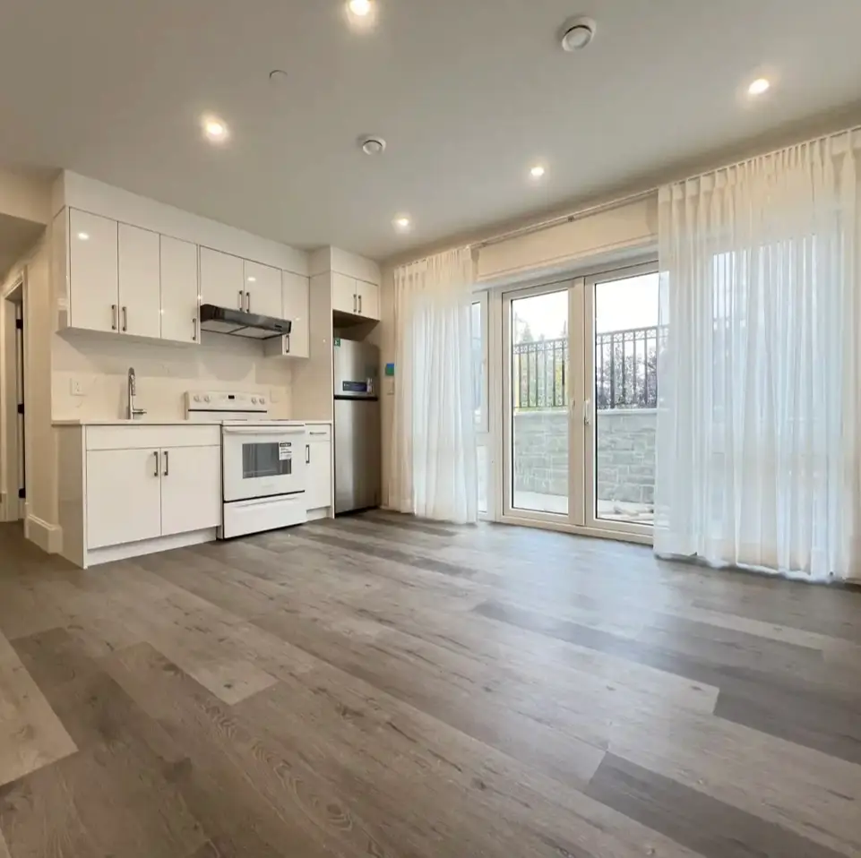 W 39th Avenue, Vancouver BC V6N 3A8