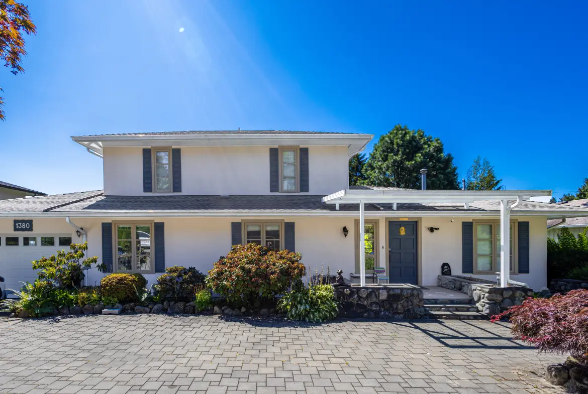 Queens Avenue, West Vancouver BC V7T 2H9