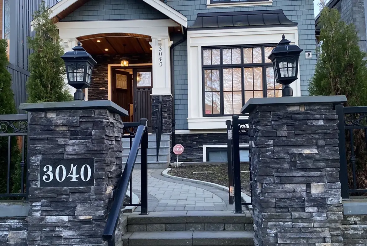 W 27 Avenue, Vancouver BC V6L 1W5