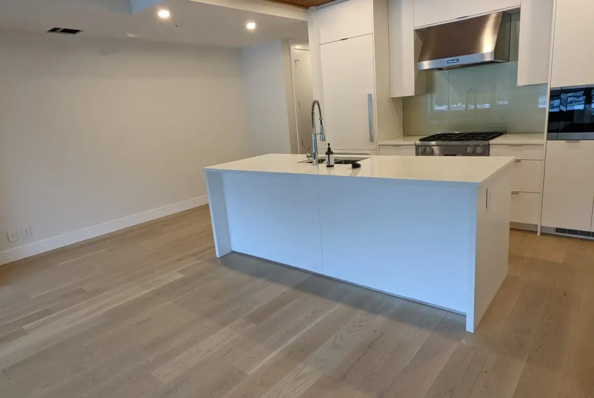Nelson Avenue, West Vancouver BC V7W2B2