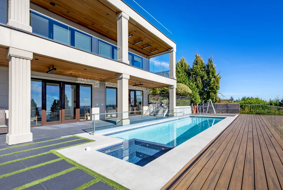 Whitby Road, West Vancouver BC V7S 2N5-Lower Level