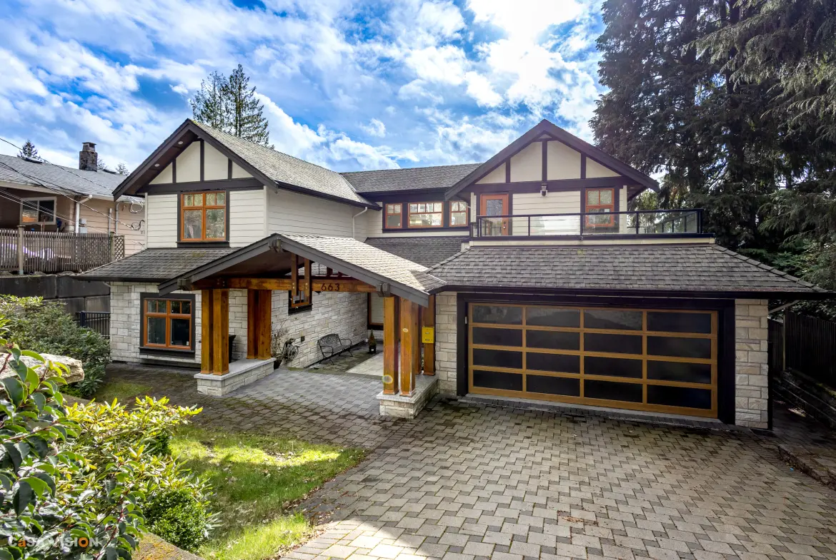 Montroyal Boulevard, North Vancouver, BC