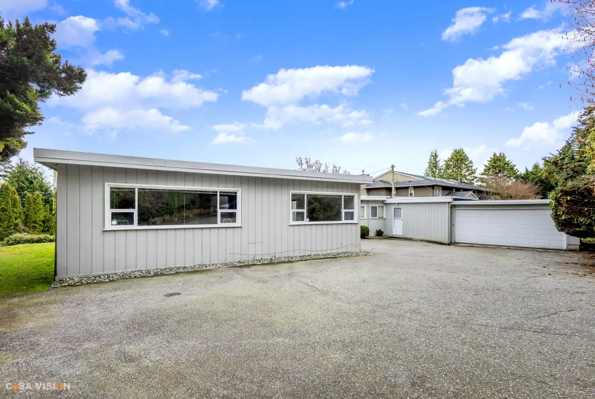 Eyremount Drive, West Vancouver, BC