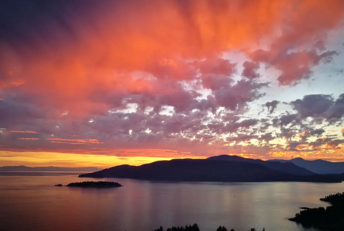 W Vista Ct, West Vancouver, BC
