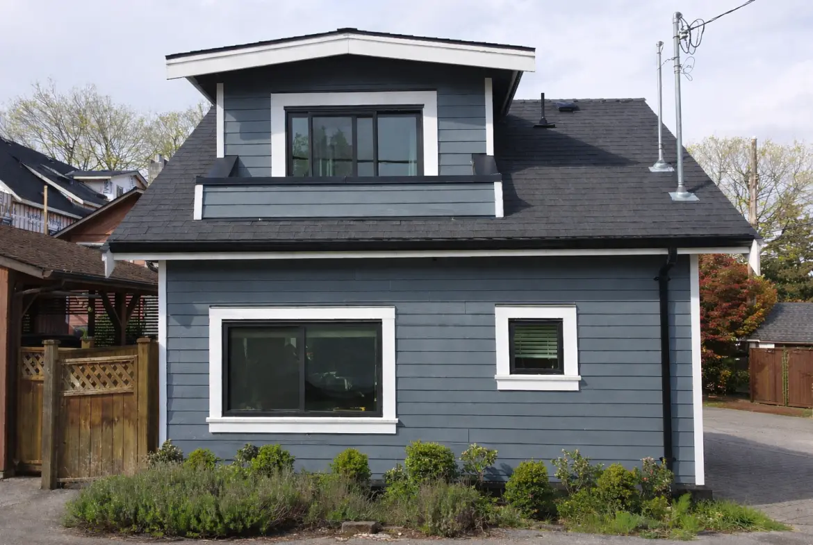Laneway house W 22nd Ave Vancouver