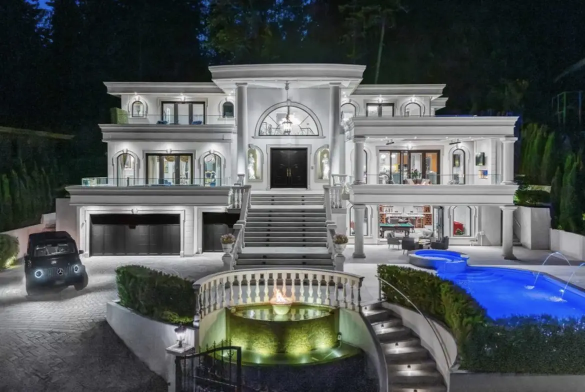 Chartwell Dr, West Vancouver