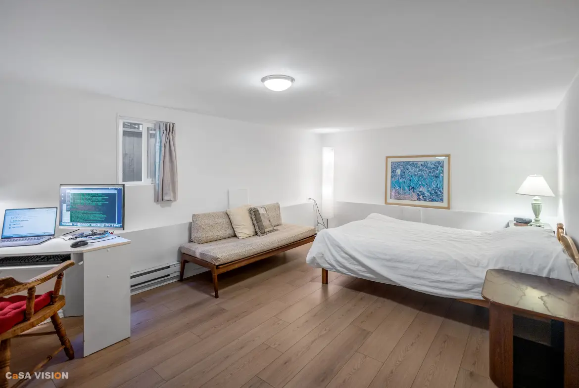 Basement-29xx W 41st Ave, Vancouver, BC