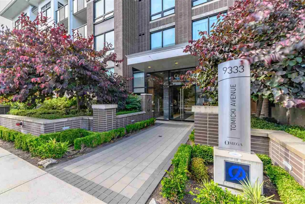 9333 Tomicki Avenue #402, Richmond, BC