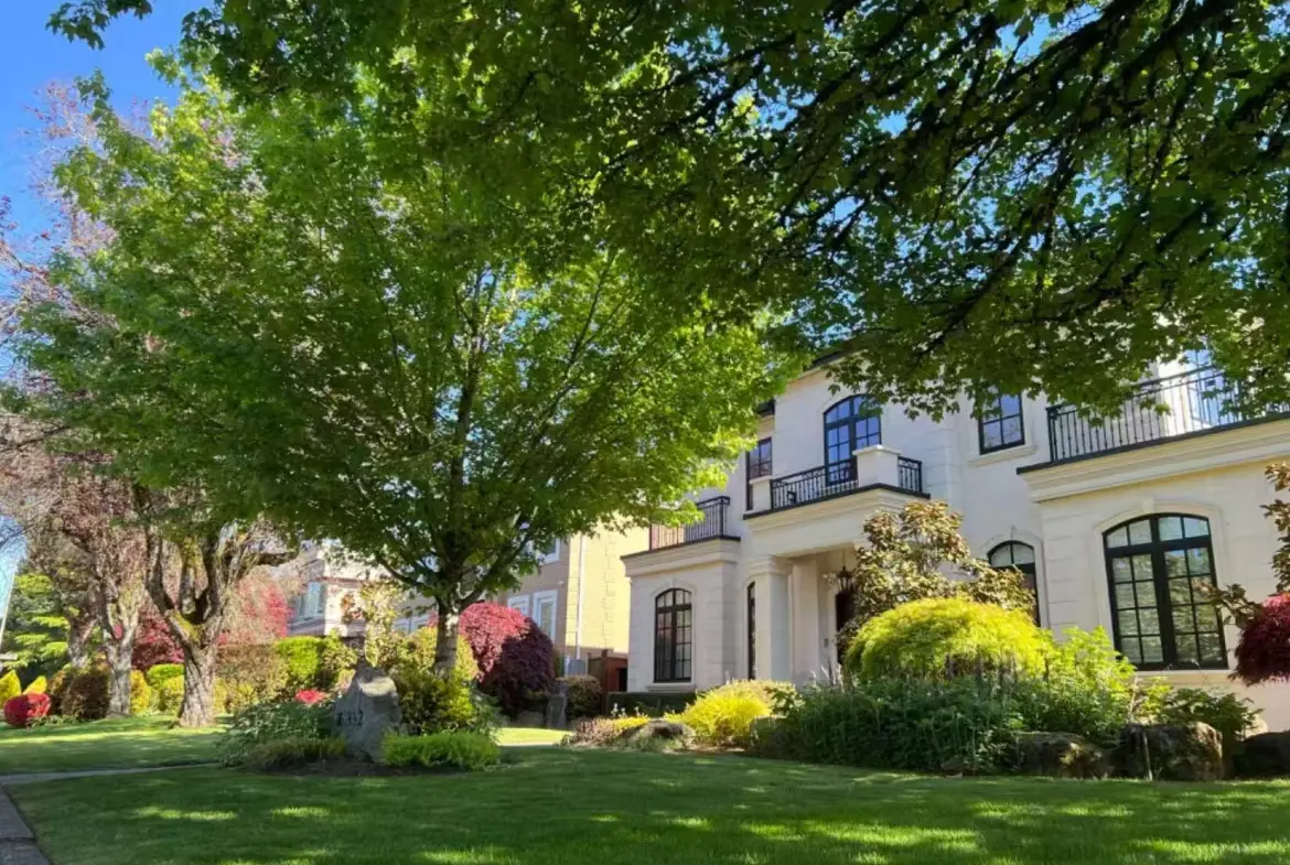 1332 West 51st Avenue, Vancouver, BC