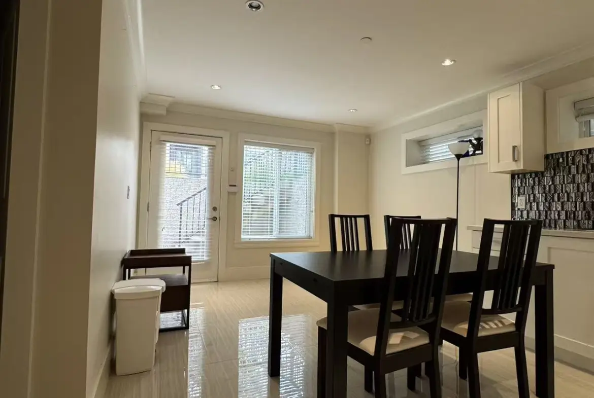4224 West 15th Avenue, Vancouver, BC