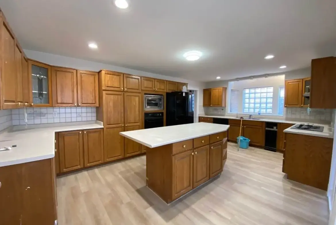 Upper Floor – 5263 Woodsworth Street, Burnaby, BC